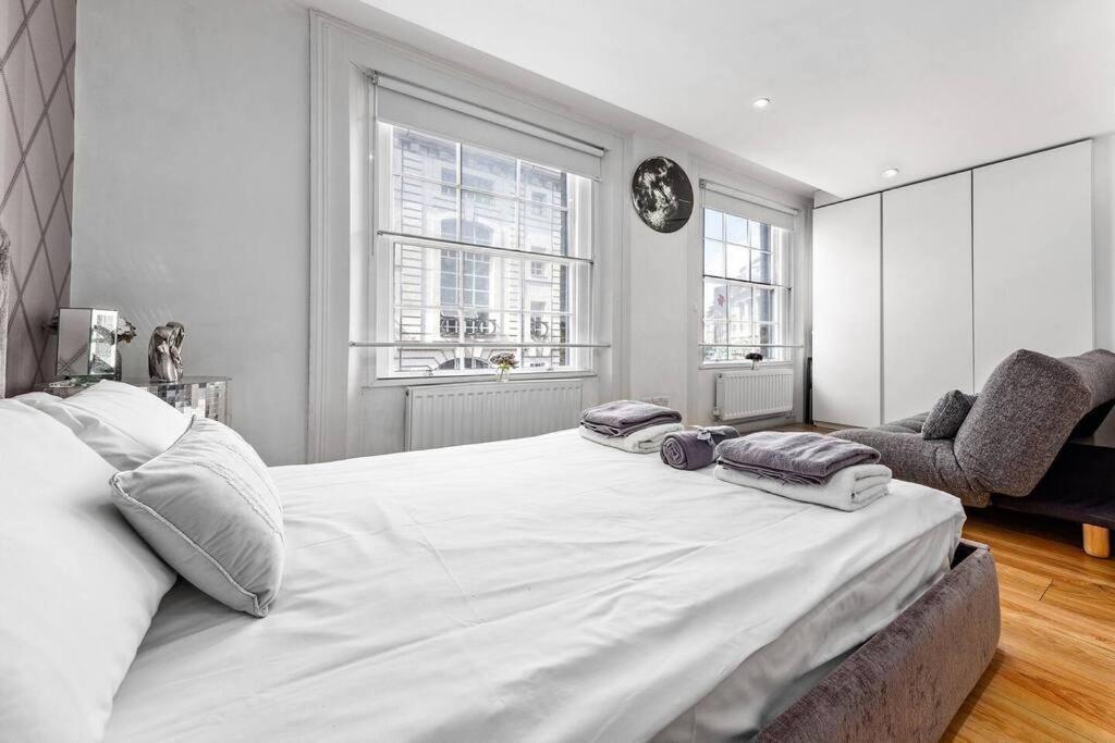 3 Bedroom Apartment In Haymarket Central London Sleep 10 Hy2 ภายนอก รูปภาพ