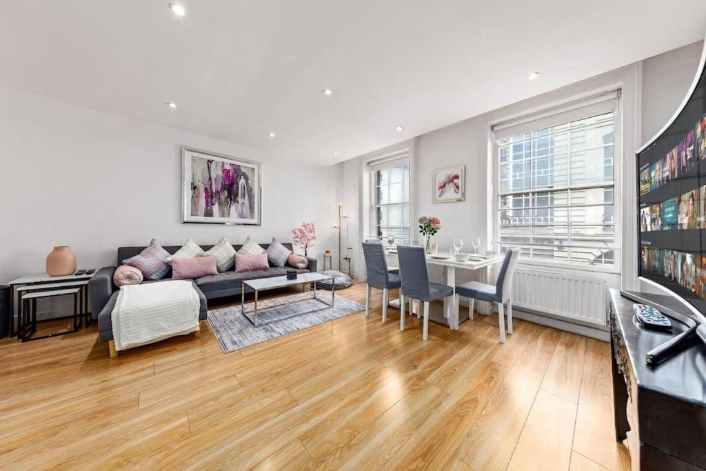 3 Bedroom Apartment In Haymarket Central London Sleep 10 Hy2 ภายนอก รูปภาพ