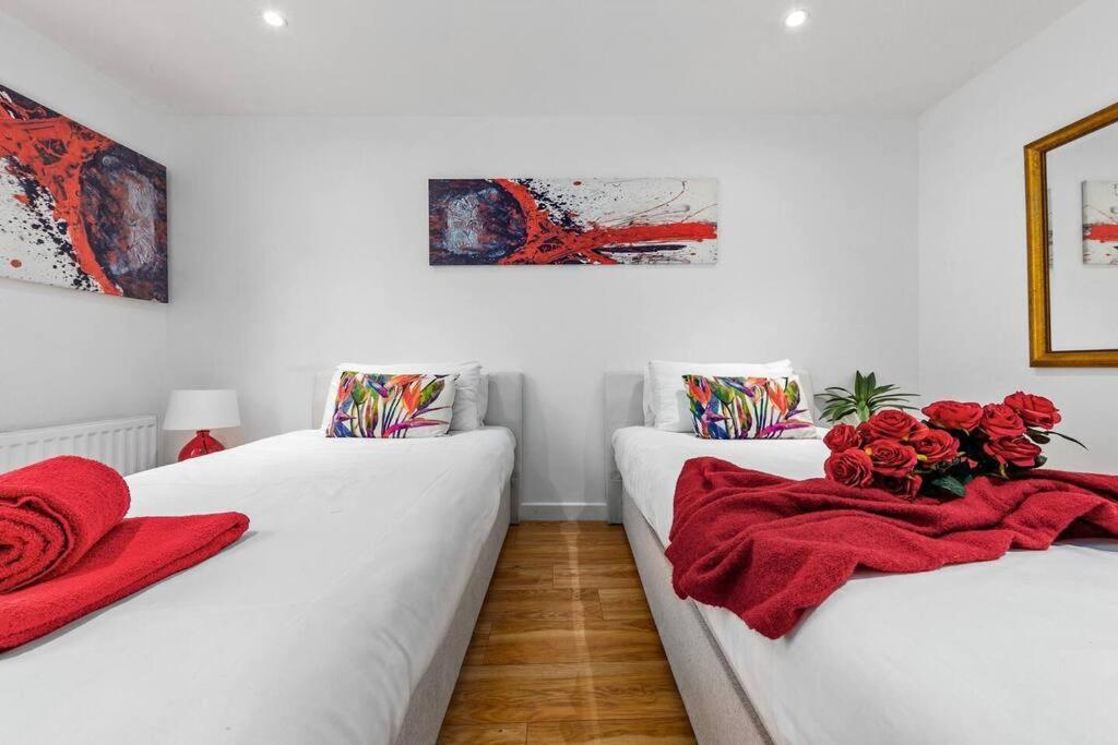 3 Bedroom Apartment In Haymarket Central London Sleep 10 Hy2 ภายนอก รูปภาพ